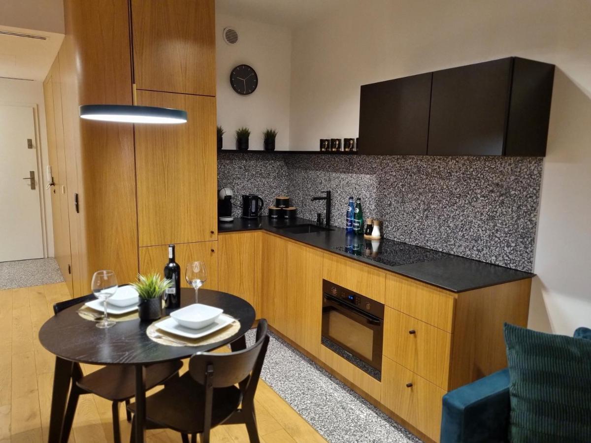 Premium Apartments Rzeszow Gold Exterior photo